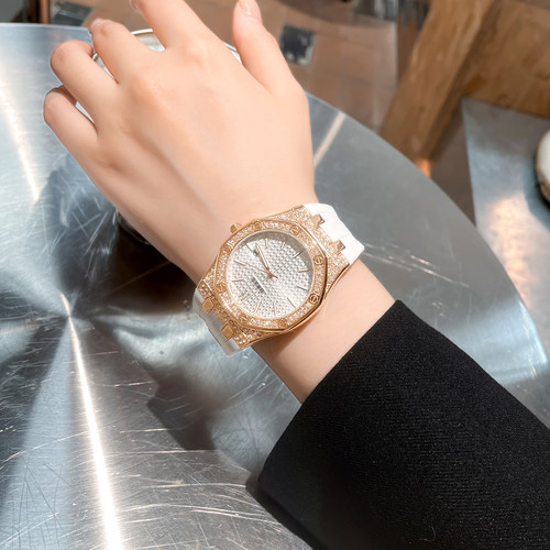 ap皇家橡树满钻轻奢女表