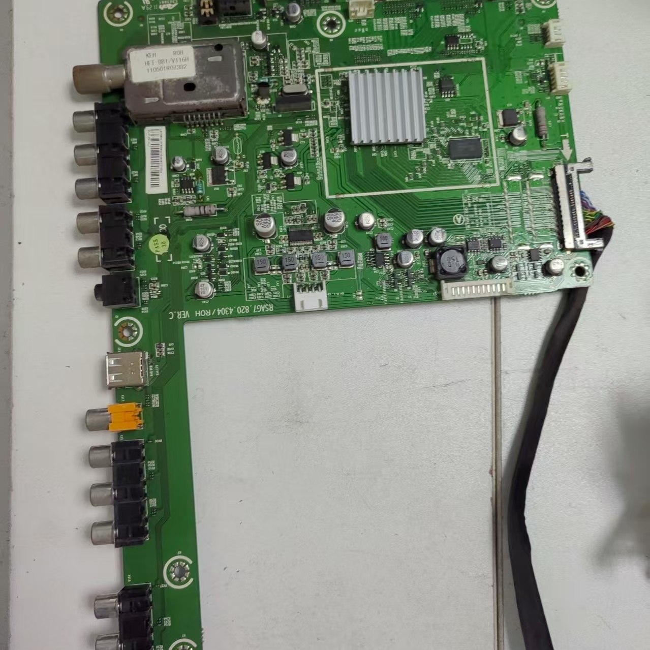 海信 LED46K01P(BOM3)153929主板RSAG7.820.4304屏T460HW04