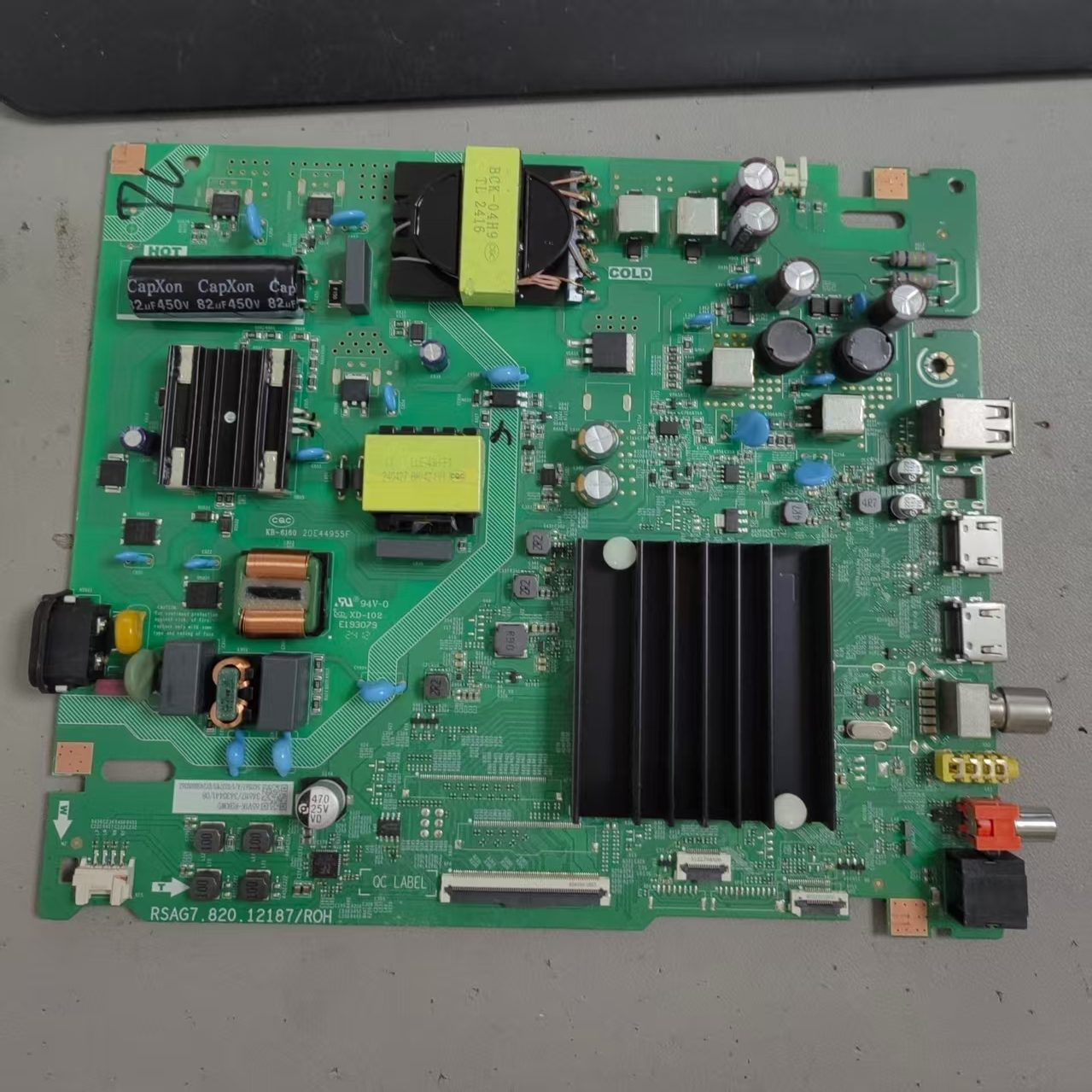 海信65V1K-R(BOM1)345819主板RSAG7.820.12187屏HD650H1U41-T0B4