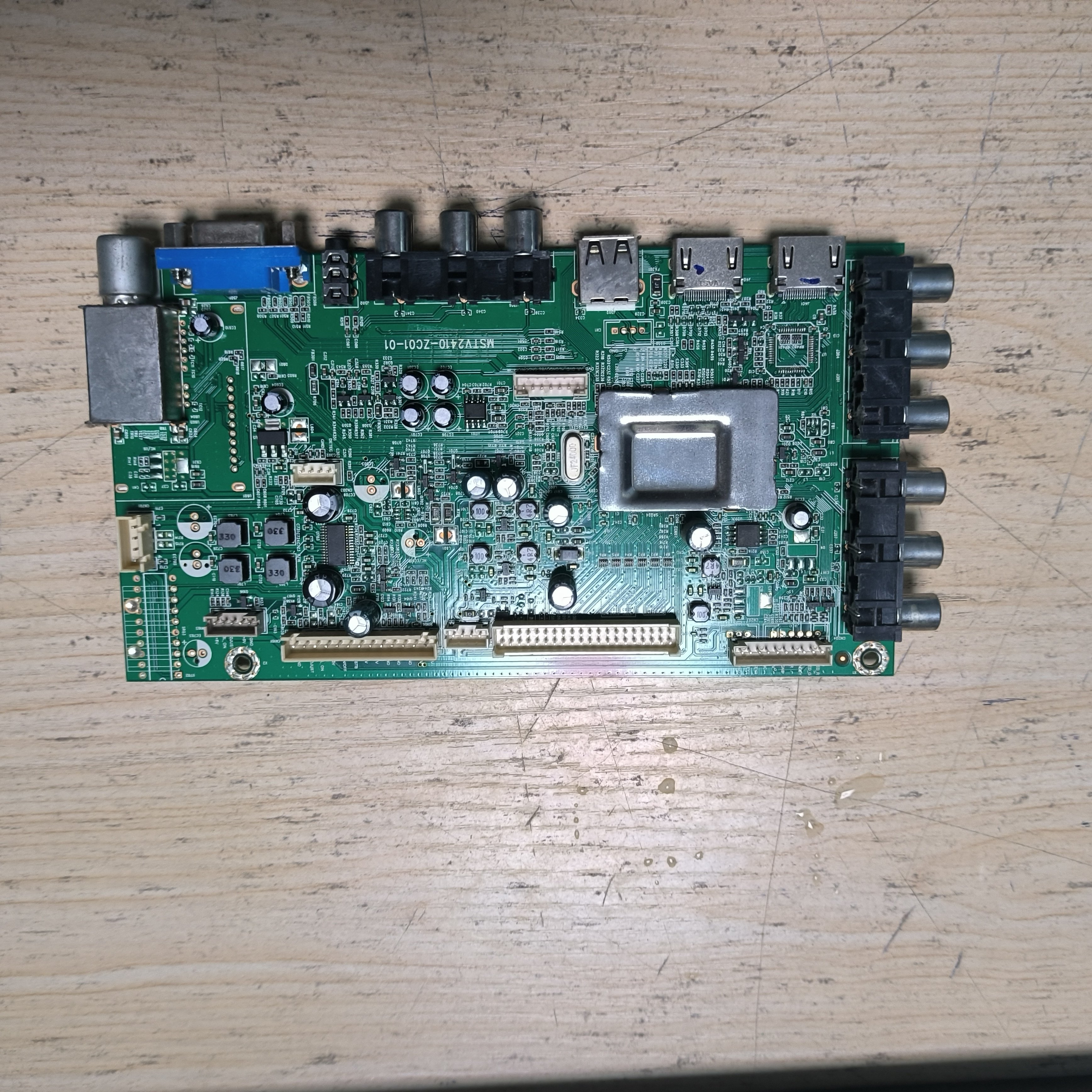 TCL LE40D8810主板MSTV2410-ZC01-01屏LSC400HN01-G01