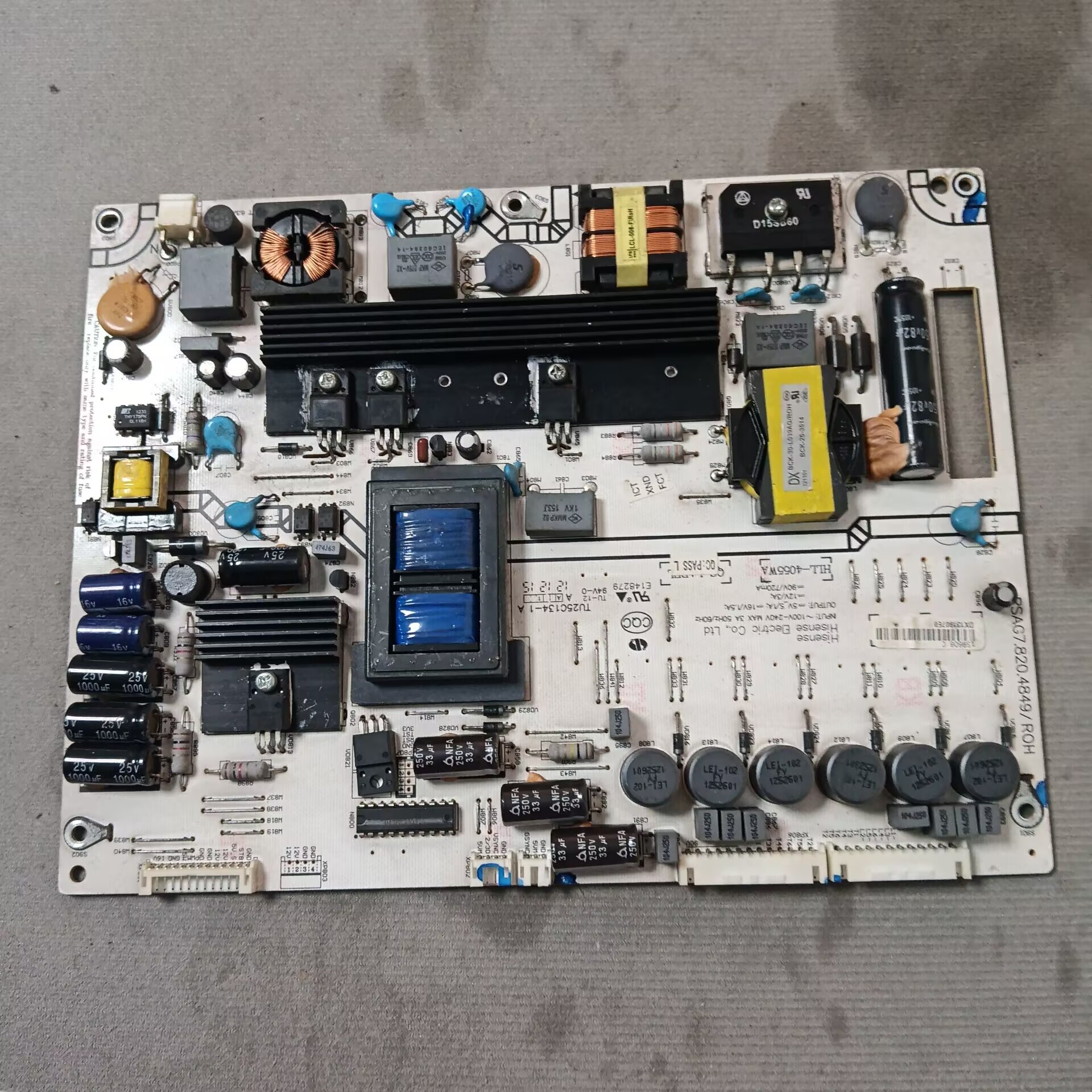 海信LED42K310X3D 电源板 RSAG7.820.4849