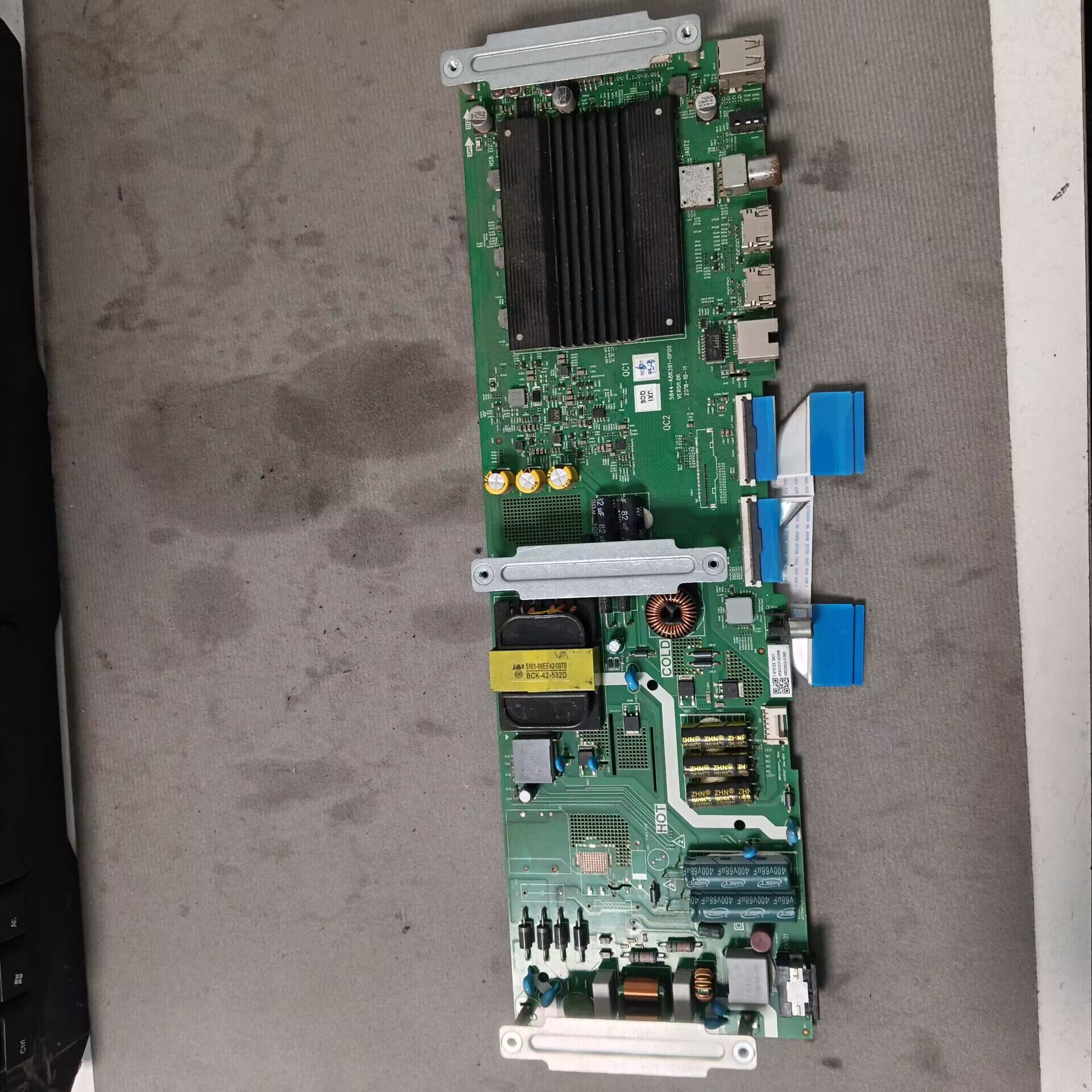 创维55M9主板5844-A8R391-0P00配屏RDL550WY  BN0-012