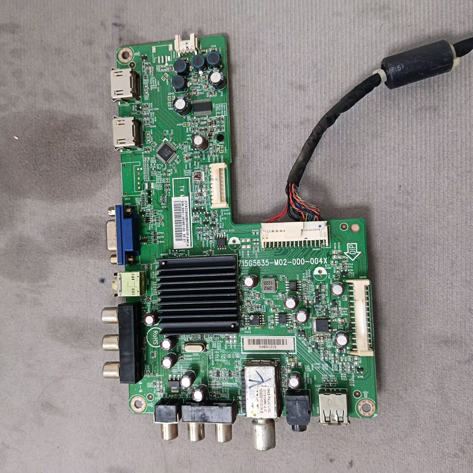 海尔32E33DE主板715G5635-M02-000-004X屏TPT315B5-XVN02