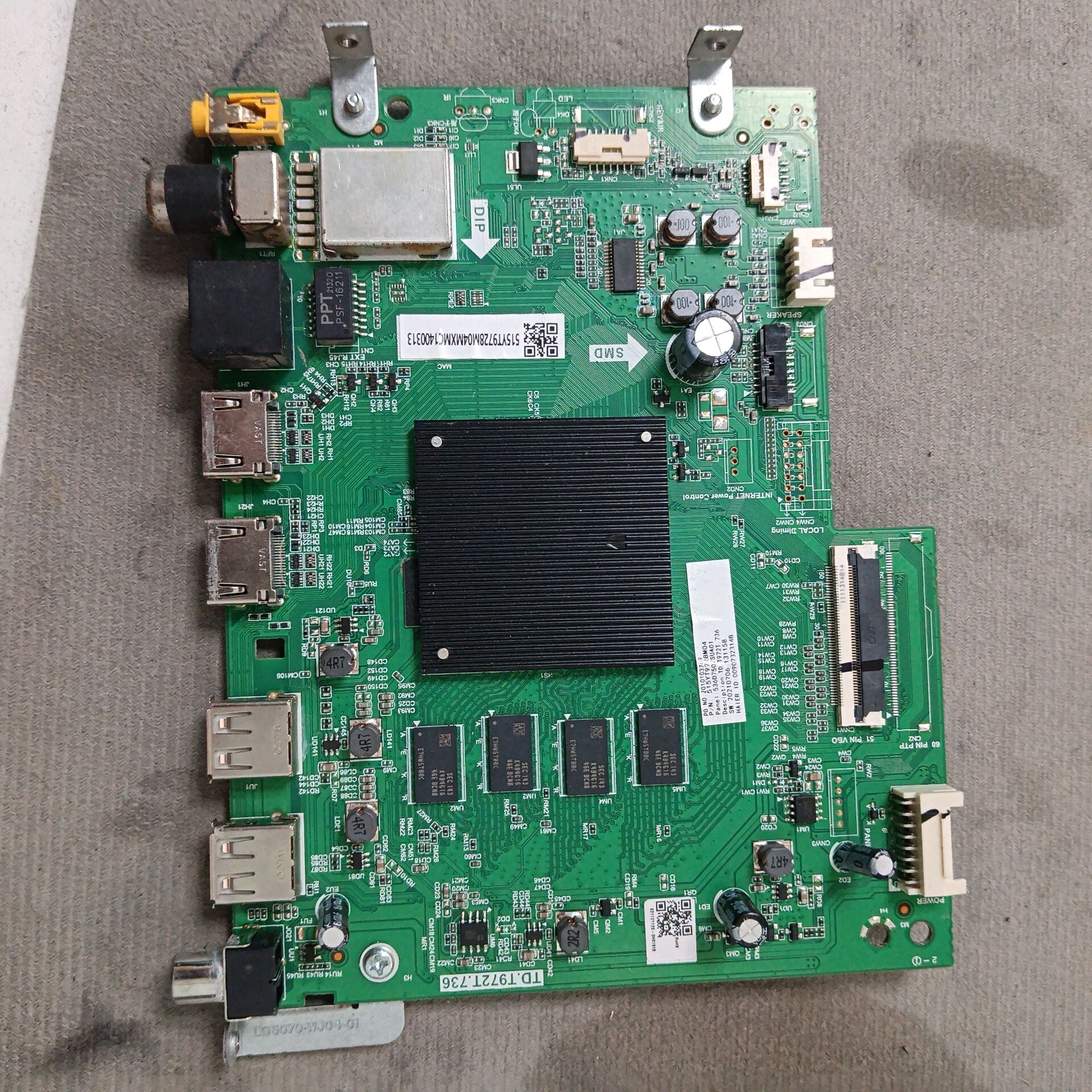 海尔LU75C61(PRO)电视机主板TD.T972T.736 屏 ST7461D02-P