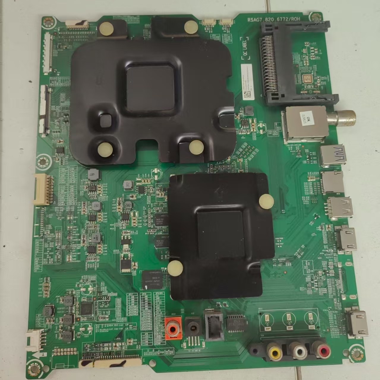 海信LED55MU7000U(BOM10)205045主板RSAG7.820.6772屏HE550M7U83