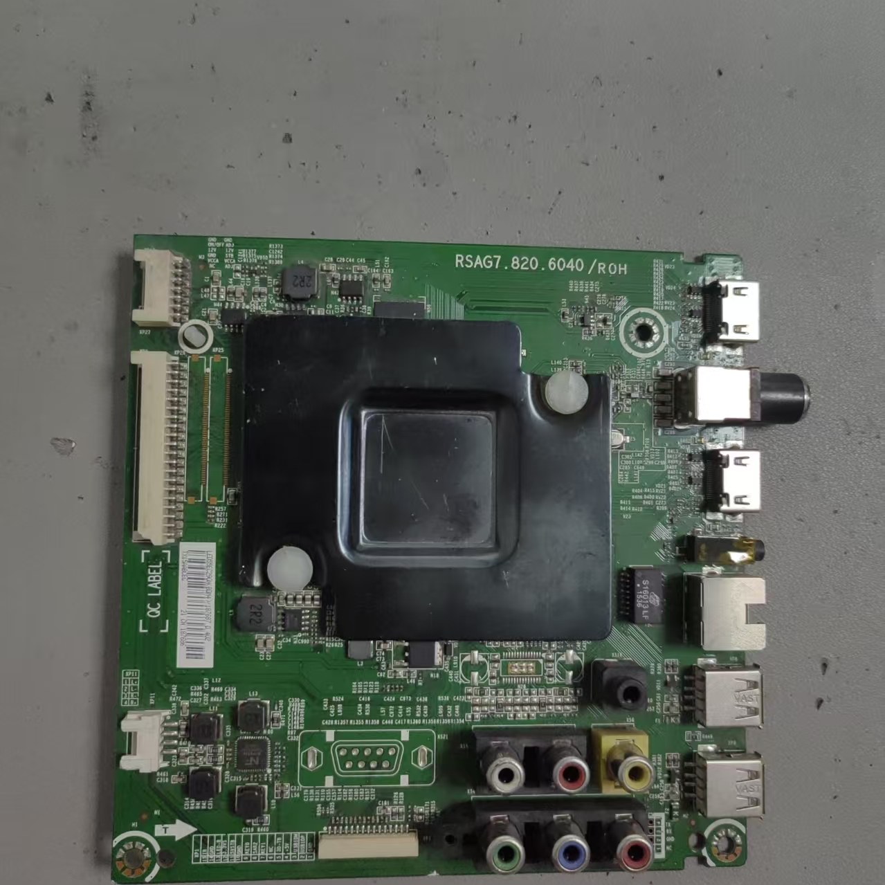 海信LED43T11N(BOM2)189435主板RSAG7.820.6040屏HD426DF-B2