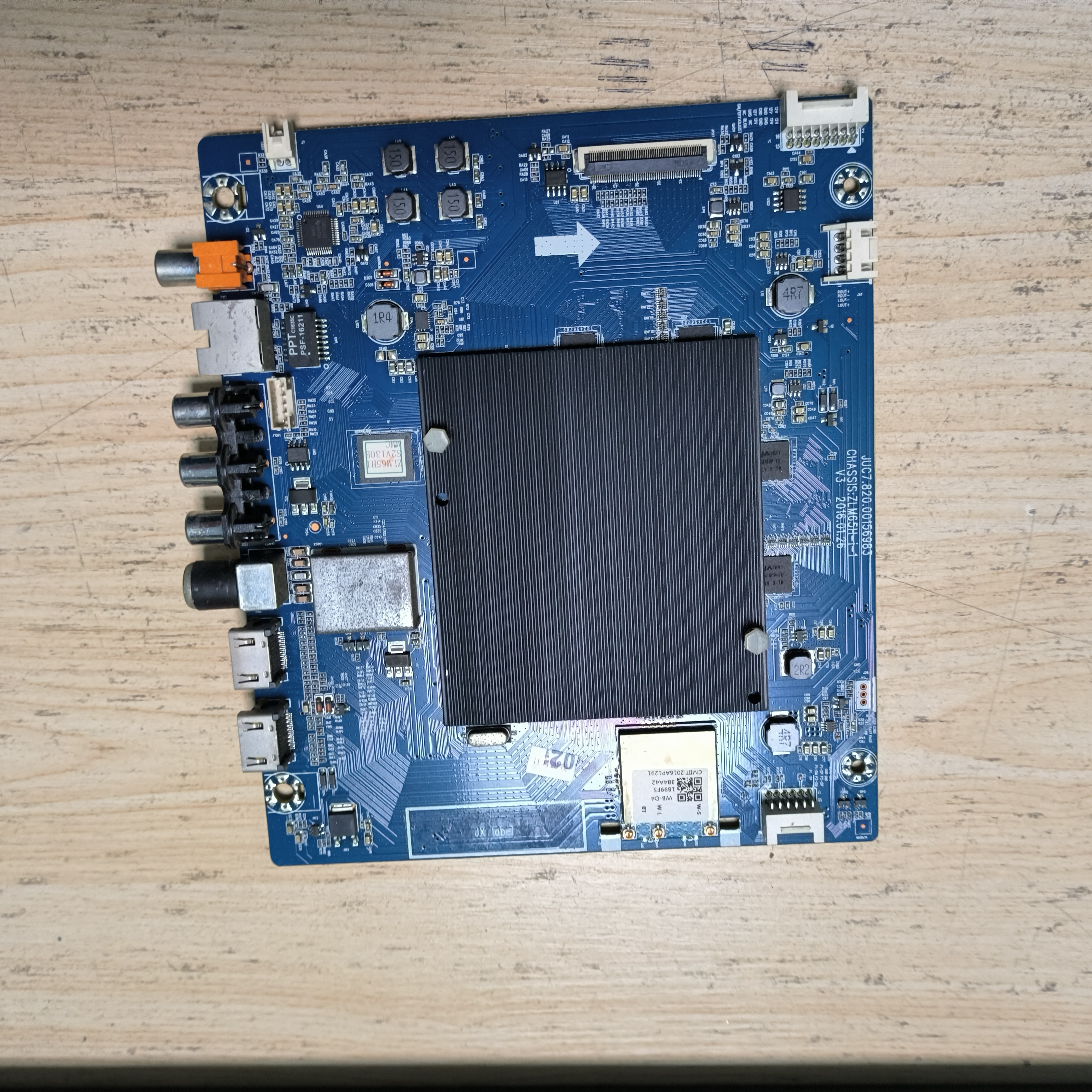 原装长虹 55Q3T主板JUC7.820.00156983 屏C550U15-E6-L