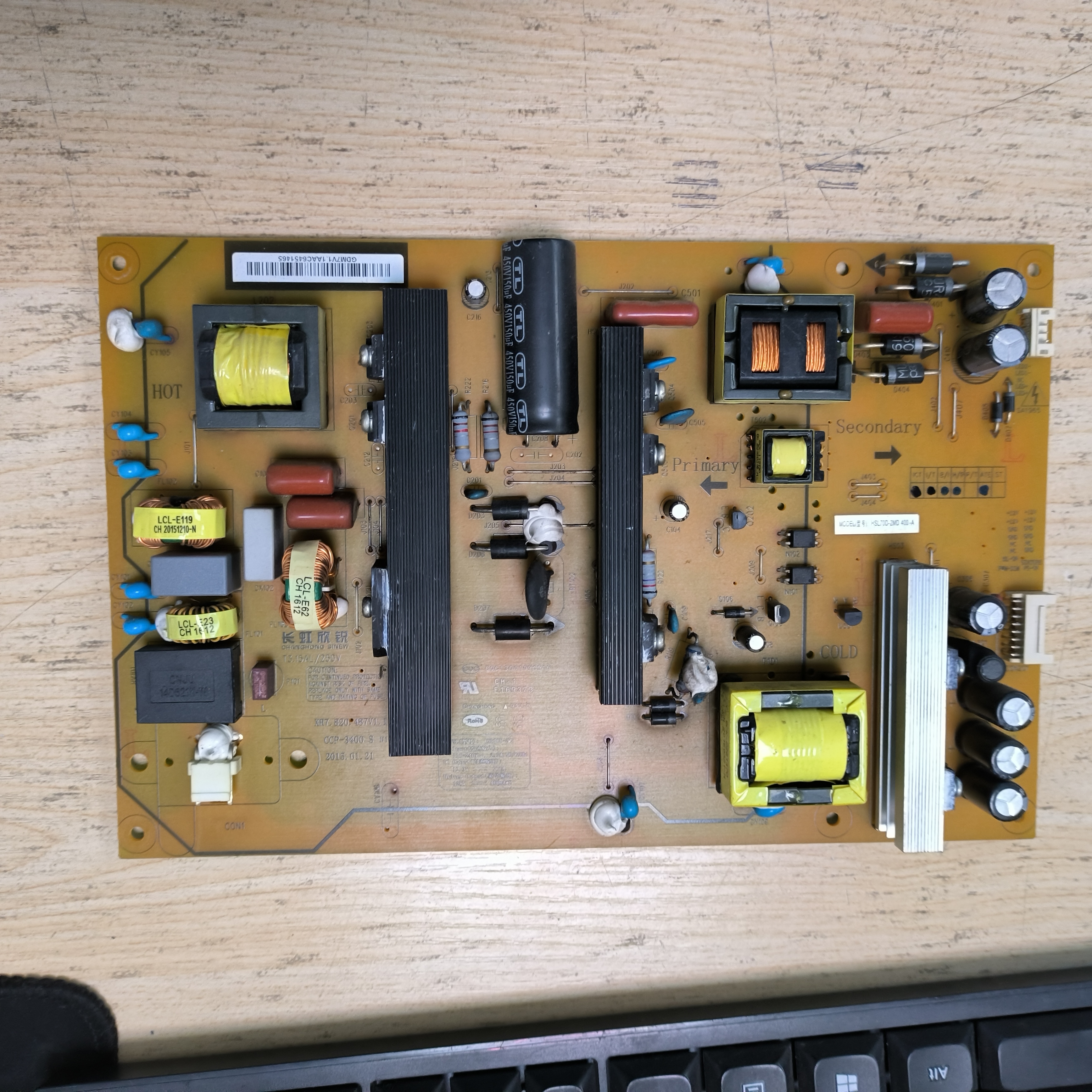 长虹55U1A  55D2060G 电源板HSL70D-2MD XR7.820.487V1.1