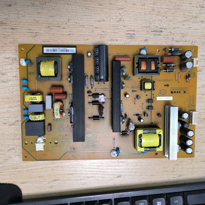 长虹55U1A  55D2060G 电源板HSL70D-2MD XR7.820.487V1.1