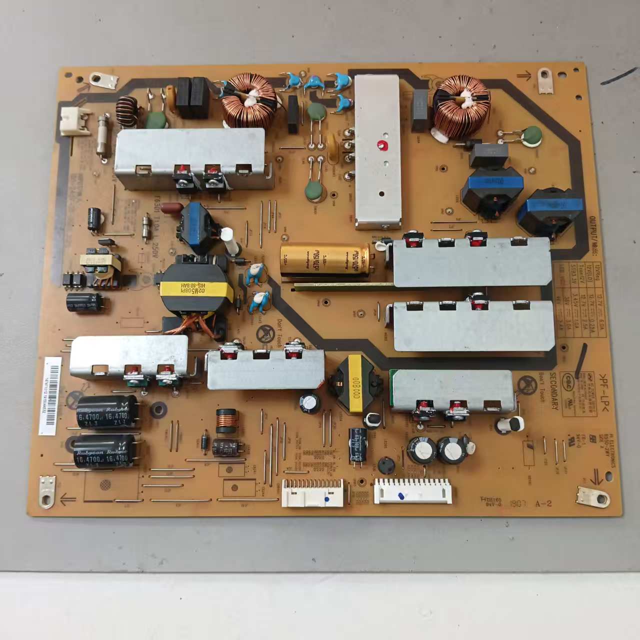 索尼KD-55X9100H电源板AC21202 E305467 PI ELECTR0NICS B55D-32E