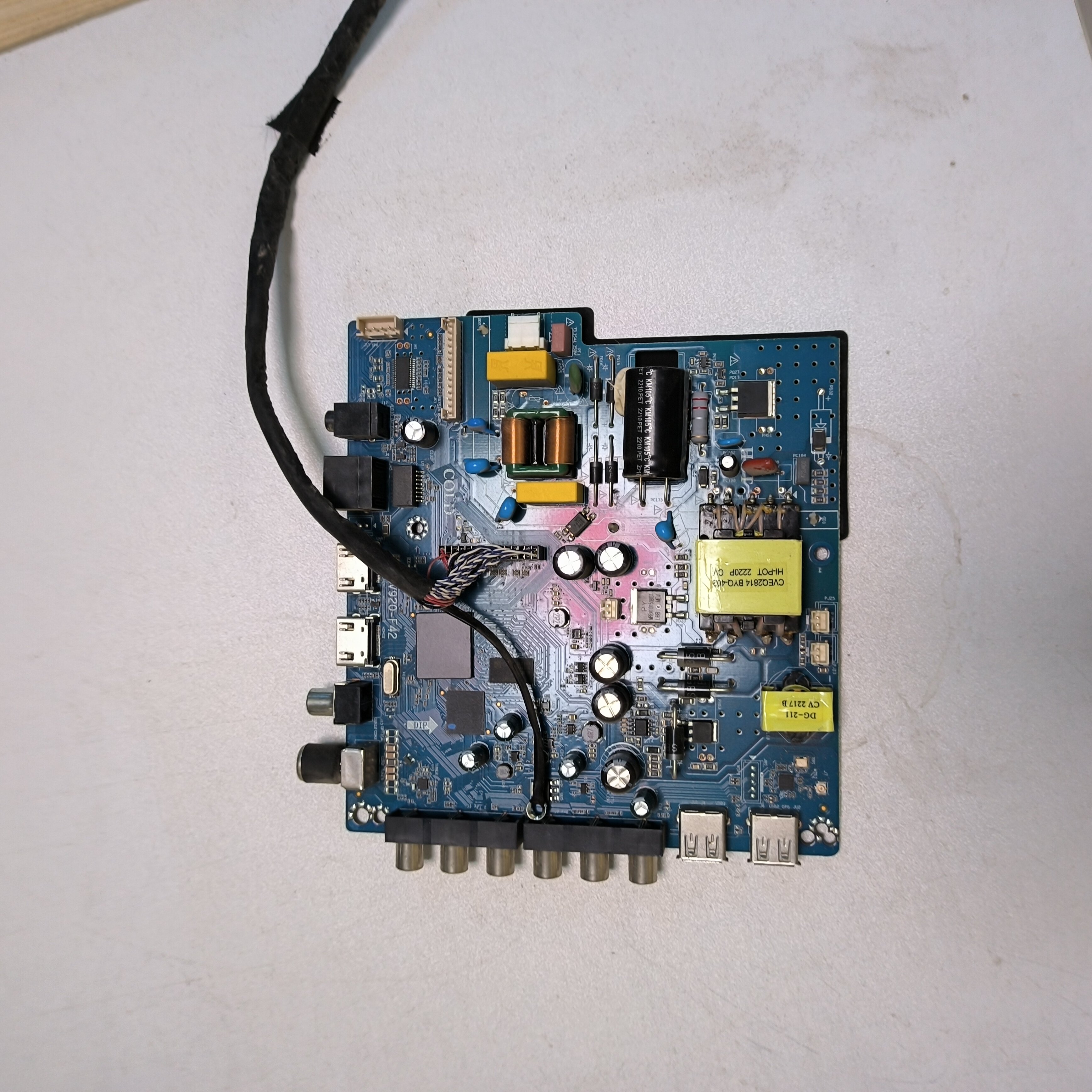 CV920-F42通用网络电视机主板 SP352T29E.53X 35-110V