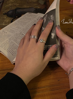 ions shop 小众设计戒指通体S925纯银不规则肌理花纹线条简约百搭