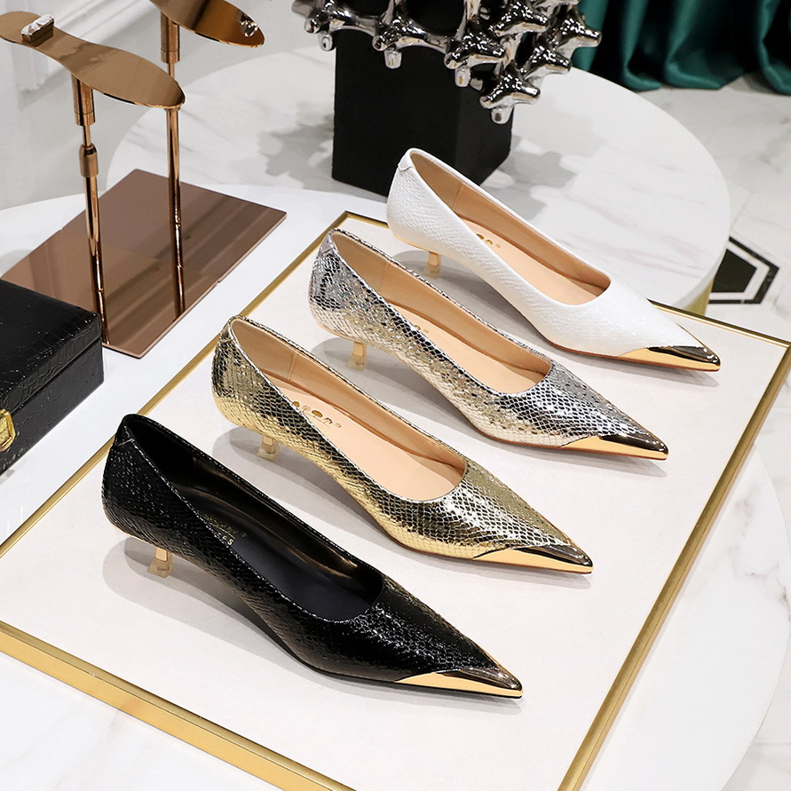 237-29欧美风宴会女鞋中跟浅口金属尖头闪耀亮片布蛇纹单鞋女鞋