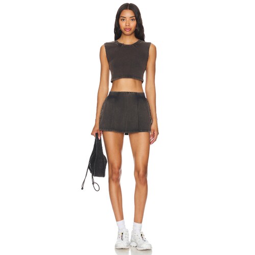 Free People 复古辣妹y2k日常做旧炭灰色裙裤背心套装 revolve