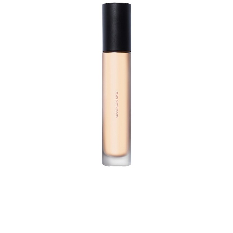 MAKE Beauty Diffusion Dew Radiant Skin Tint粉底液revolve时尚