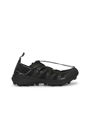 Salomon UDARA 运动鞋 revolve小众新款