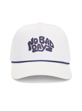 PrettyBoy 帽类 白色REVOLVE小众新款