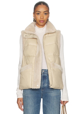 HEARTLOOM SERRA 外套 中性色调REVOLVE小众新款