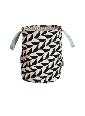 Dusen Dusen Scallop Canvas Laundry Hamper 黑色、白色REVOLVE