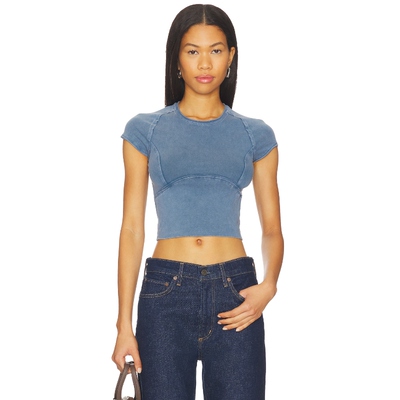 [春季新品]Free People复古蓝短款T恤弧形分割线露脐上衣REVOLVE