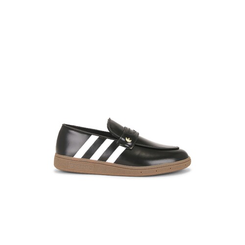 adidas Originals黑色皮革帆船鞋鞋百搭秋冬新品REVOLVE