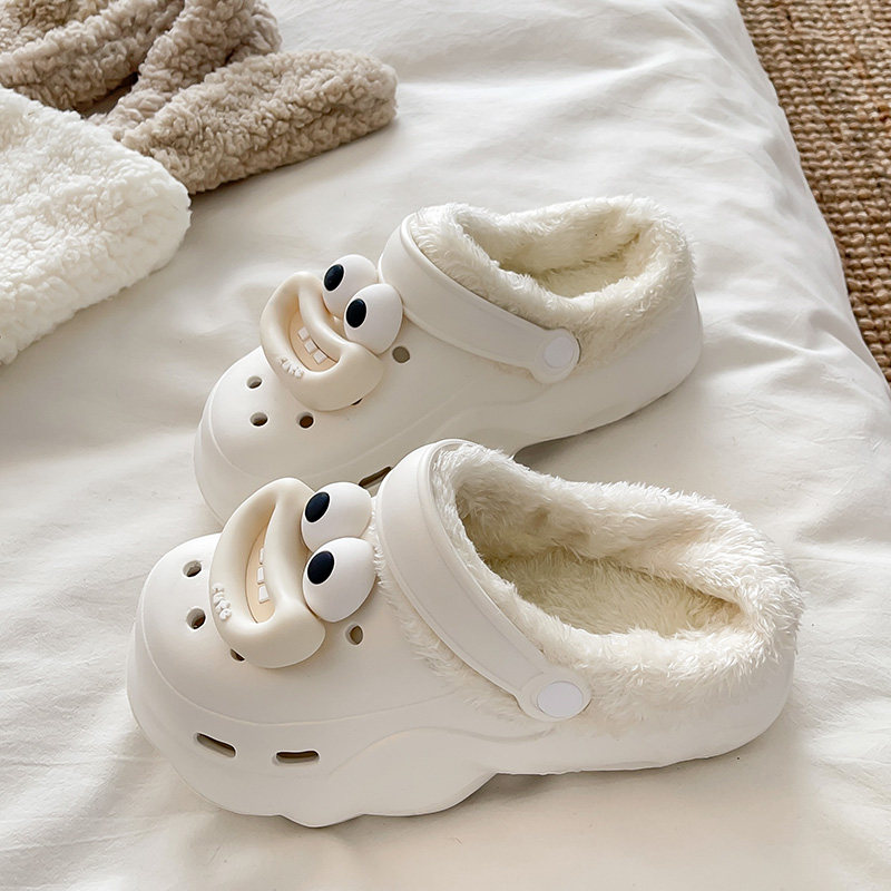 可爱搞怪加绒洞洞鞋女款2026新款冬季居家外穿防滑增高保暖棉拖鞋