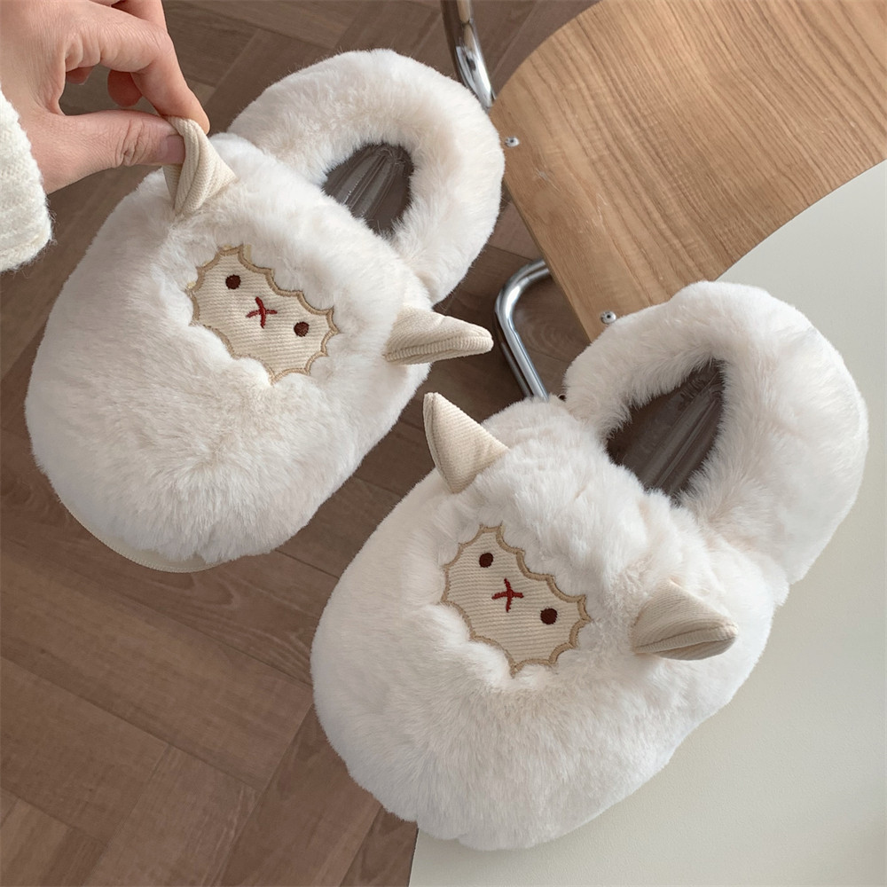 冬季可爱小羊全包跟踩屎感地板棉拖鞋女士防滑室内学生保暖月子鞋