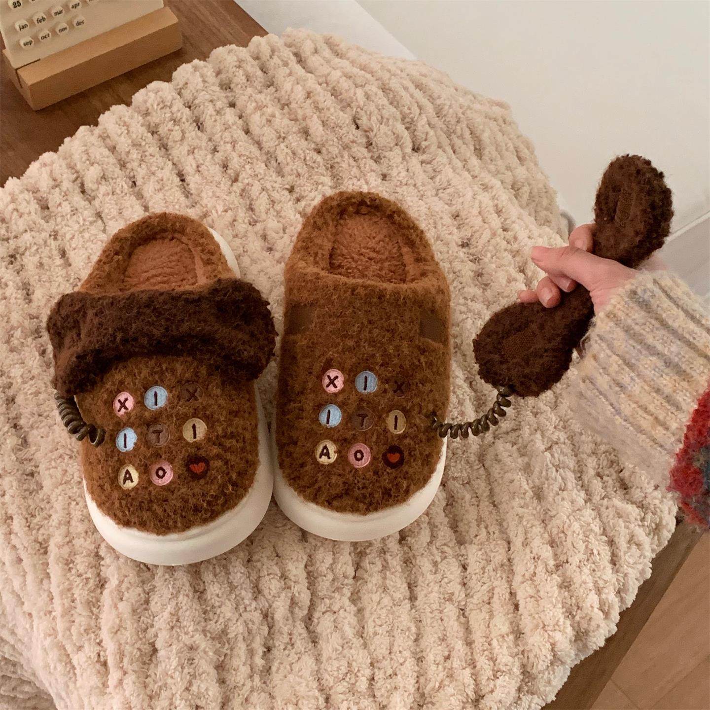 可爱保暖女冬棉拖鞋休闲防滑学生卧室新款创意趣味电话家居毛毛鞋