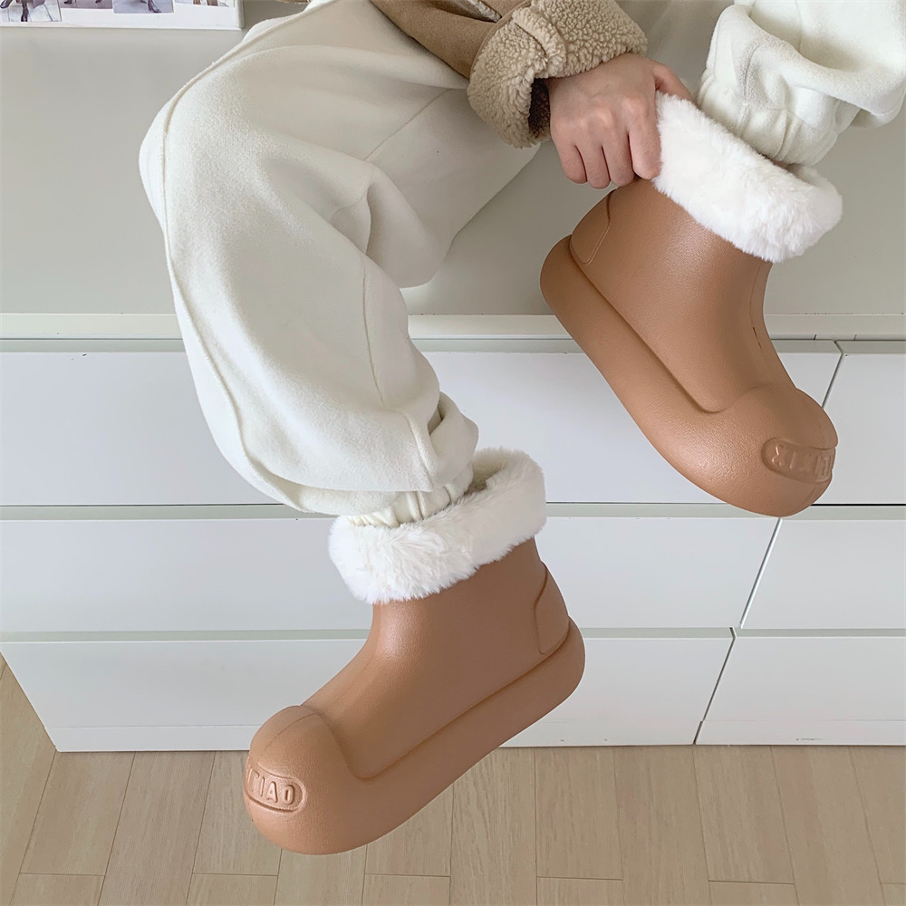 中筒雨鞋保暖防水防滑加绒雪地靴女冬季户外时尚百搭新款东北棉鞋