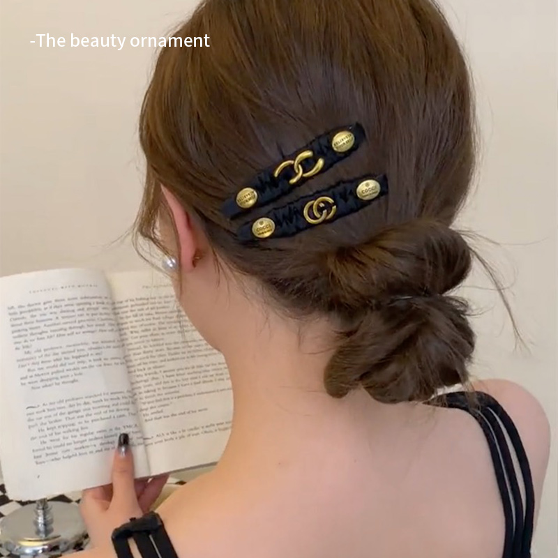 小香风双c字母发夹女侧边碎发刘海夹后脑勺简约一字bb夹头饰发卡