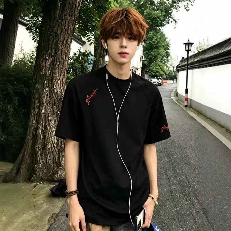 黑色红标刺绣正肩t恤男款夏季设计感解构重磅短袖美式拼接半截袖