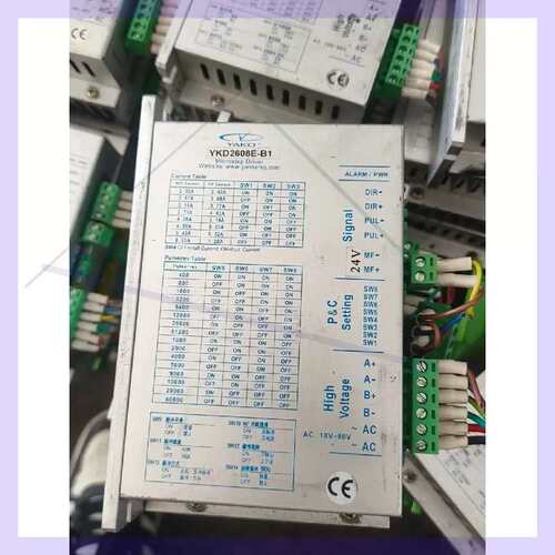 议价YAKO步进马达驱动器YKD2608E-B1，两相步进电