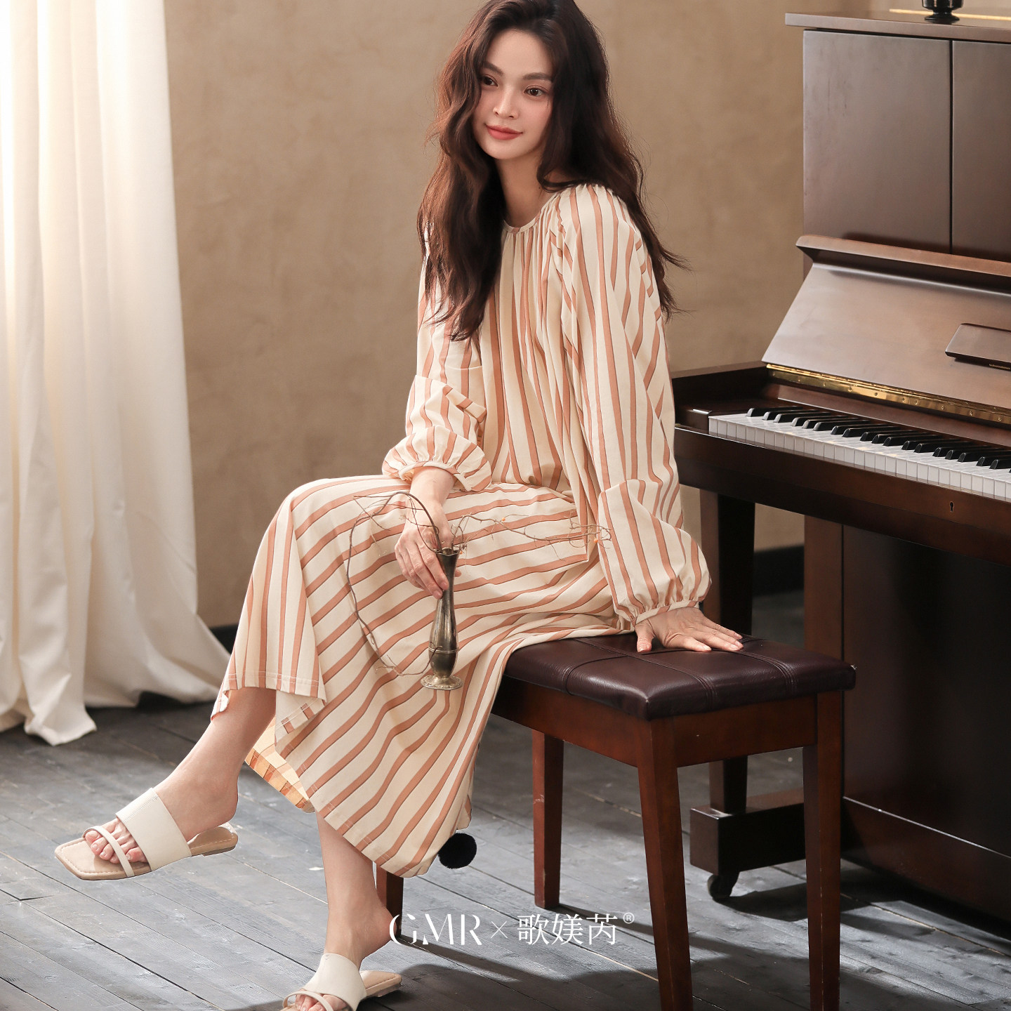 歌媄芮法式复古条纹柔软棉睡裙女春秋长袖宽松大码可外穿家居长裙
