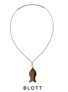 BLOTT度假系列 红绳淡水珍珠虎眼石可抽拉可调节小鱼项链颈链吊坠