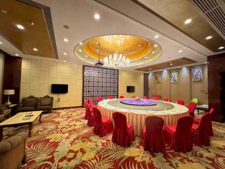 5月7日东莞市酒店一批机器设备及存货等网络拍卖公告