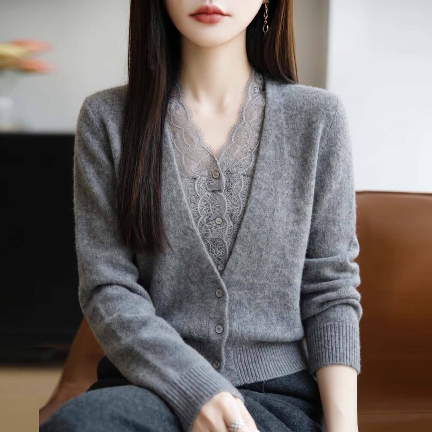 铂瑾秋季微胖mm气质蕾丝假两件针织衫女灰色花边遮肚显瘦休闲上a5