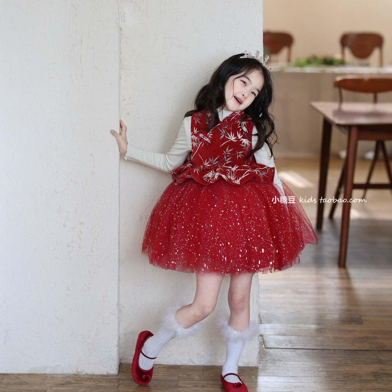 女童加绒红色提花亮片纱裙连衣裙