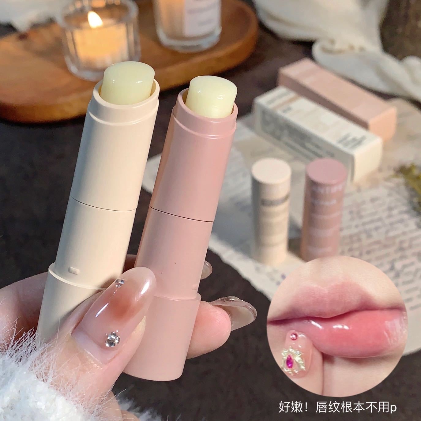 椰子味润唇膏女保湿滋润水果味护唇膏学生专用秋冬防干裂淡化唇纹