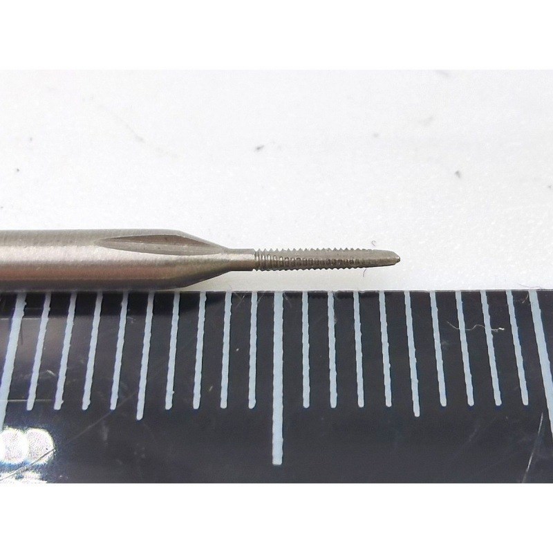 超细微型机用丝锥M0.8M0.9M1M1.1m1.2m1.4m1.5M1.6M1.7M1.8M1.9