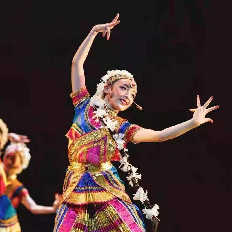 第九届小荷风采月亮的眼睛舞蹈演出服民族印度舞表演儿童服装女