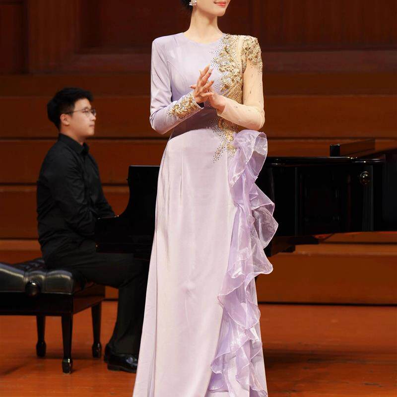 紫色年会晚礼服女长袖高级感民族声乐艺考演出服舞台主持人连衣裙