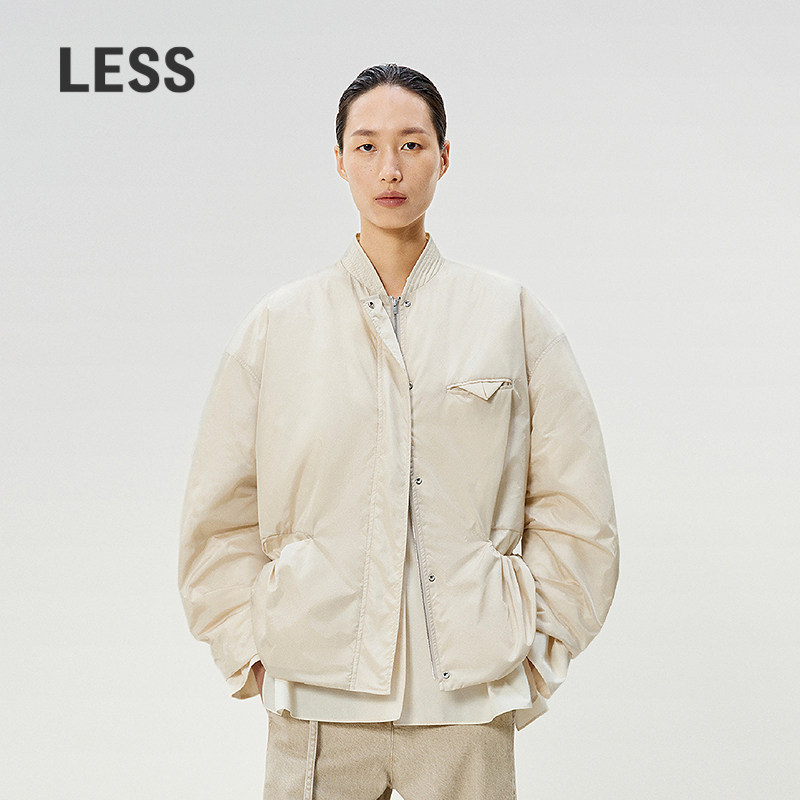 【商场同款】LESS2025年春新款立领长袖宽松短款羽绒服2P1C11060