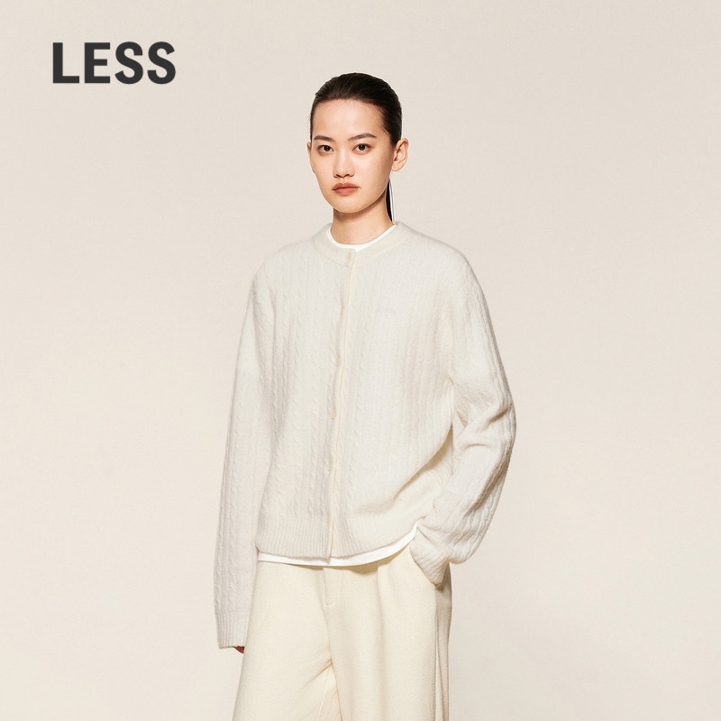 LESS冬休闲长袖直筒圆领针织衫短款含绵羊毛开襟毛衫女2OA312180
