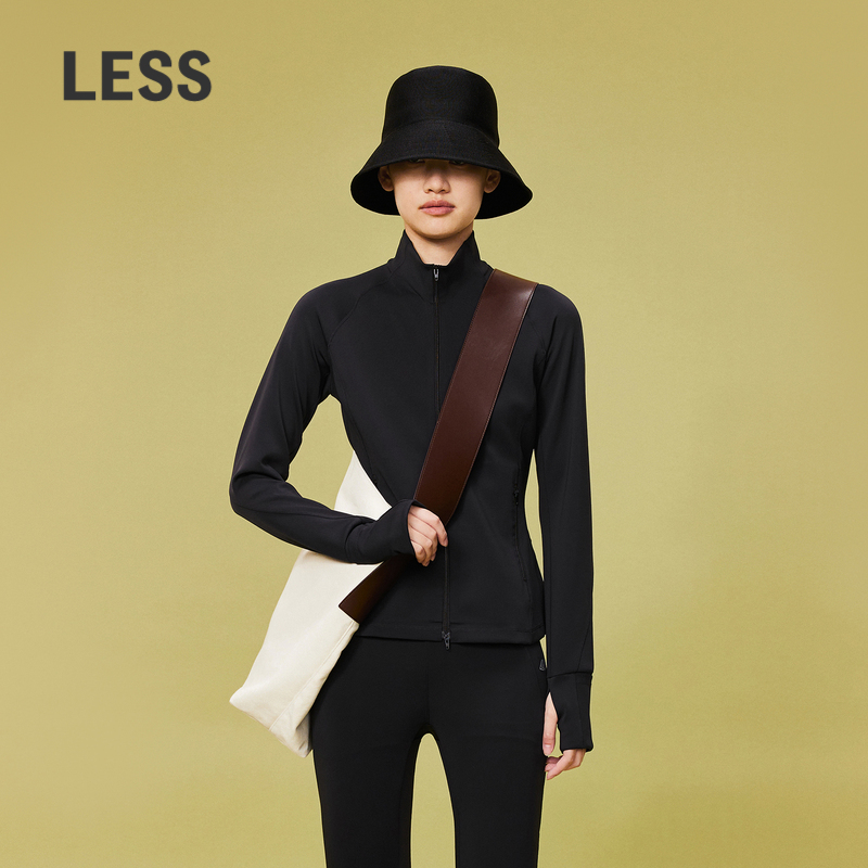 【0压系列】LESS春半高领切割感运动卫衣收腰显瘦外套2O2412380