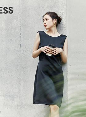 LESS时尚圆领短款无袖连衣裙2M7G12670