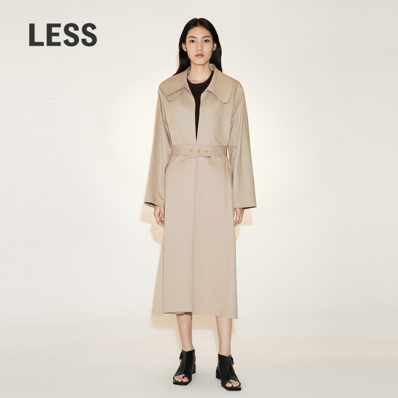 【精工系列】LESS春秋娃娃领中长款收腰气质风衣外套女2N2913260