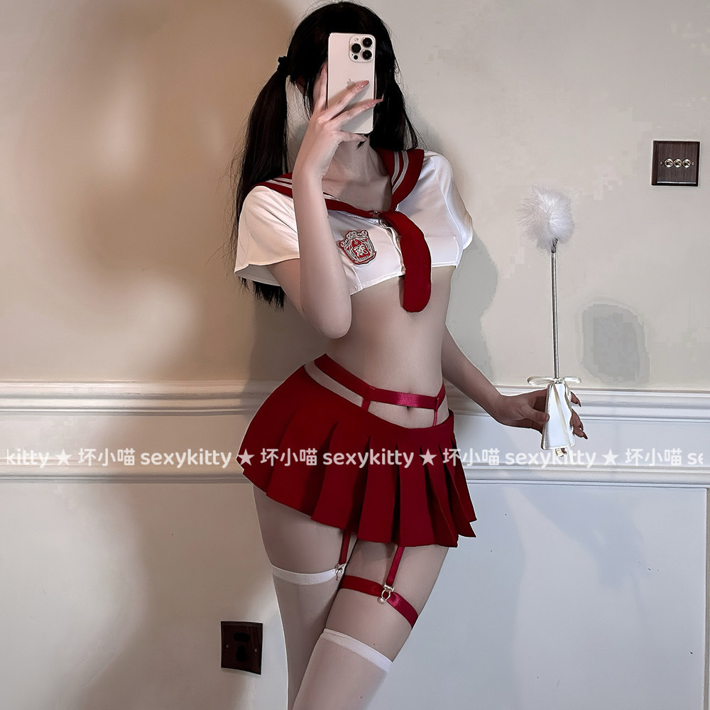 日系学院风水手服纯欲漏腰JK制服