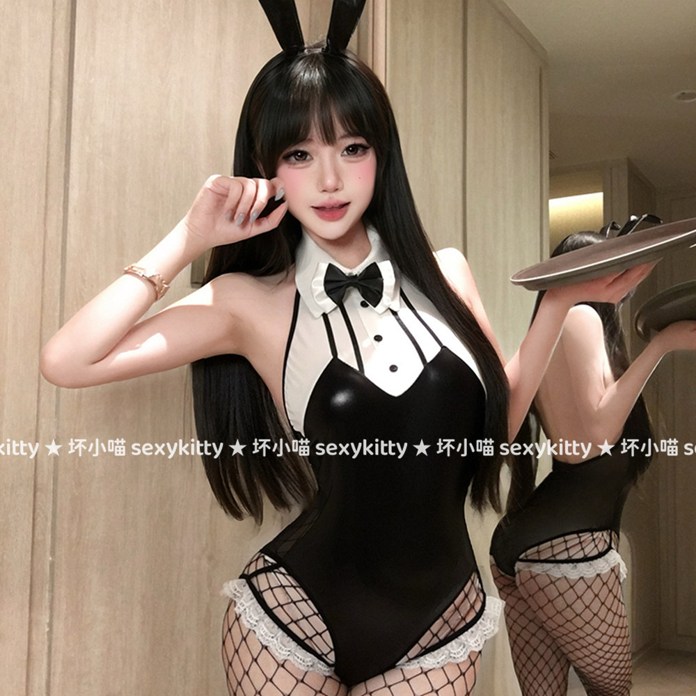 性感漆皮黑白兔女郎连体衣