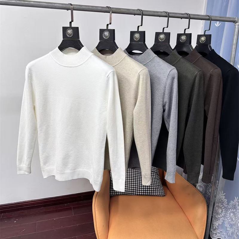 纯色百搭加厚半高领针织衫毛衣男