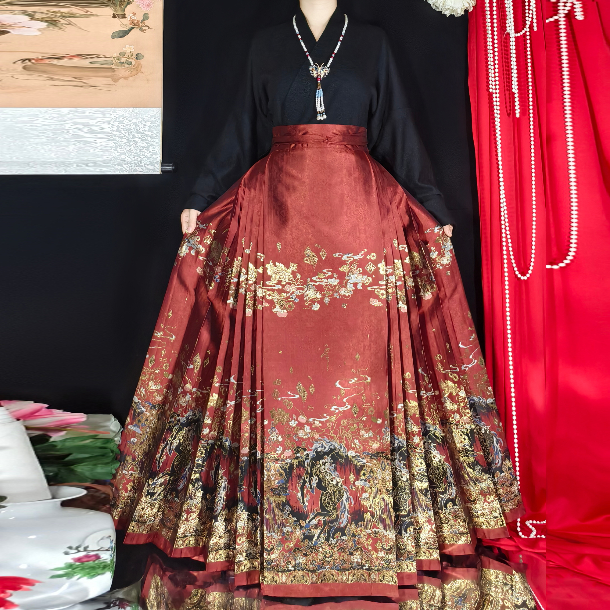 梦桑塔汉服新品大码马面裙红色针织秋冬织金刺绣显瘦【马上有钱】